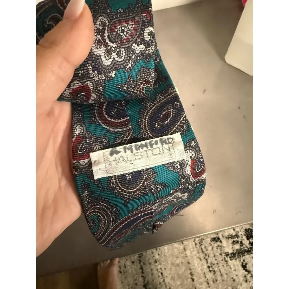 Vintage Halston 100% Italian Silk Paisley Tie